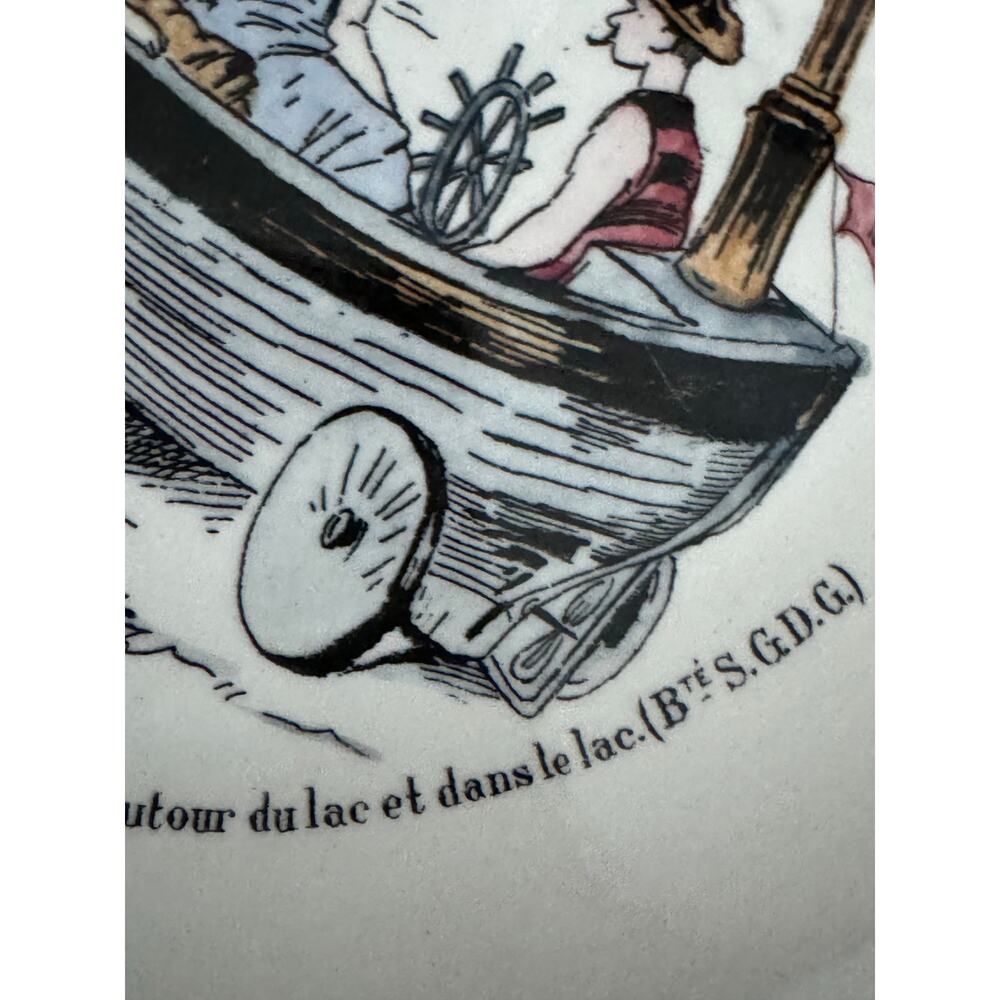 Vintage French Faïence Plate MBCM Montereau Cars of the Future Rare - Picture 9 of 9